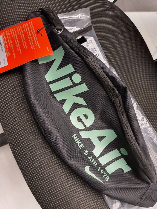 borseta nike originala noua tipla