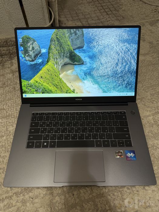 Срочно ! Huawei core i7 Oqish dasturlash it trading