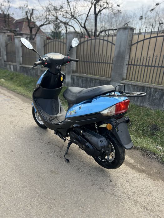 Scuter 49cc GY6 4T 1800km