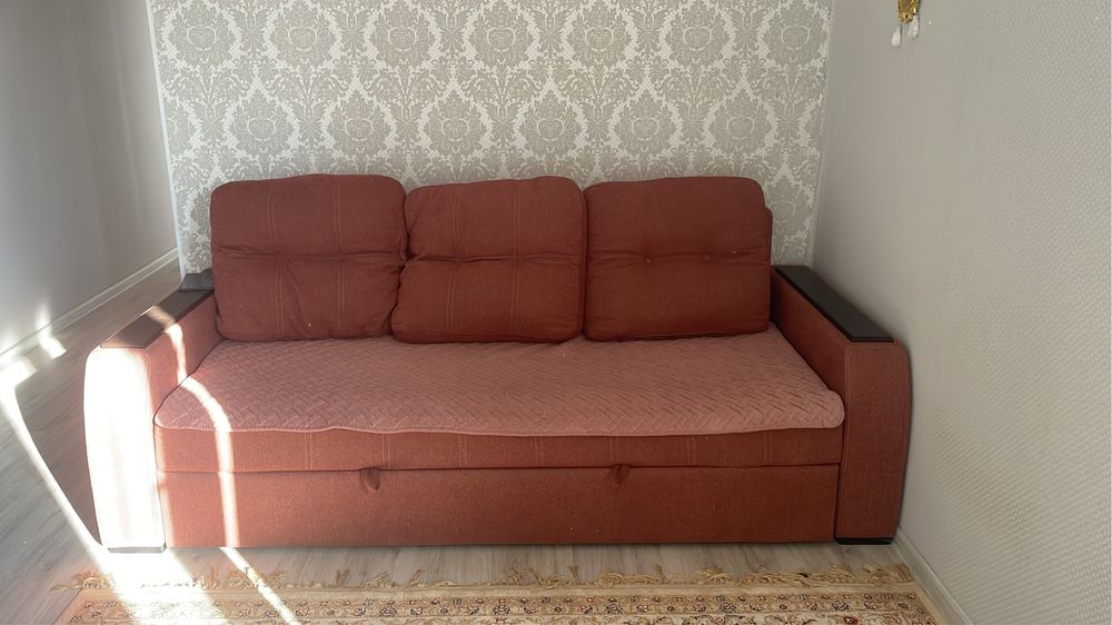 Мебель мягкий срочно продам