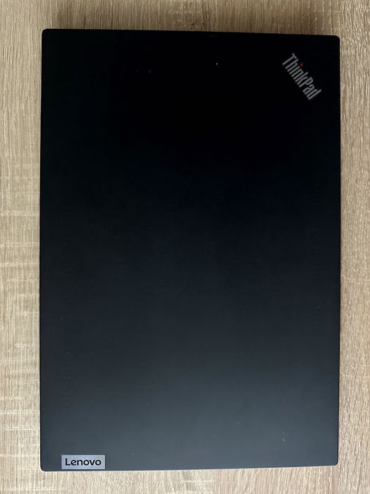 Lenovo T14s Gen2 Intel i5 Gen 11 16Gb Ram / Defect