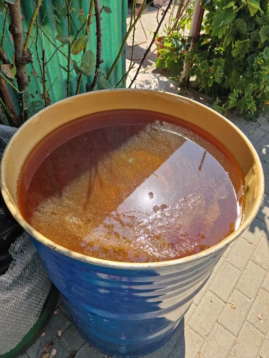 Vand miere , produse apicole