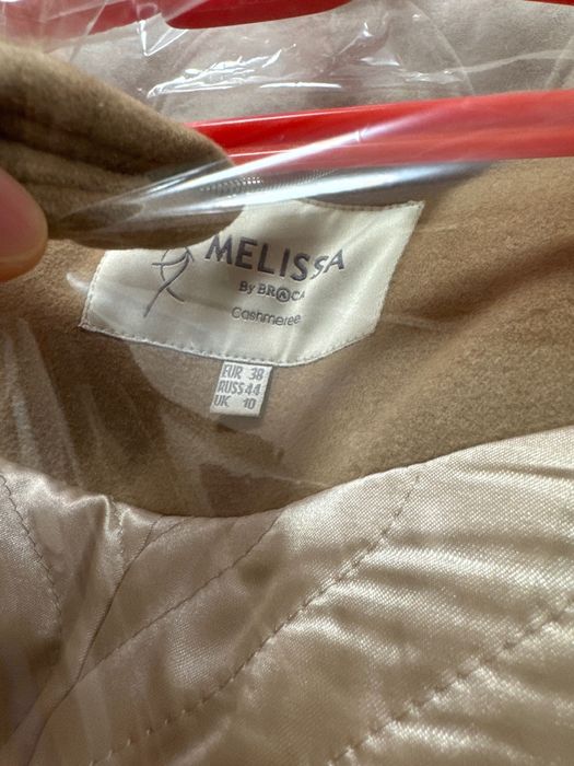 Пальто женское с капюшоном