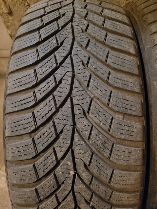Зимни гуми 205 55 16  continental