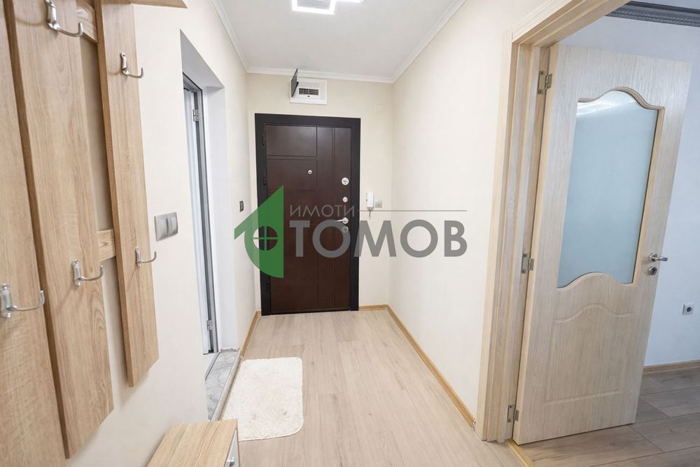 Напълно обзаведен и ремонтиран двустаен апартамент в кв. Железник