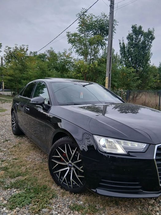 Audi A4 Limuzina Schimbate recent : bateria ,volanta ,anvelope noi Michelin  dot 2026,