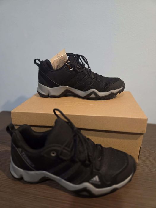 Маратонки Адидас Terrex