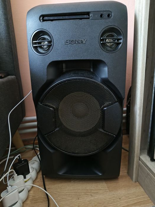 Vând Boxa Sony MHC-V11