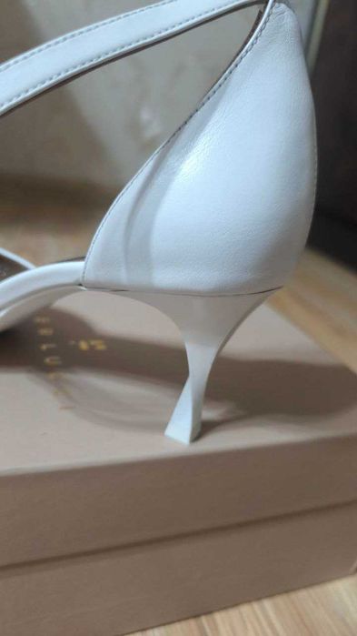 Ок окшом туфлиси, 40- размер/ Туфли вечерние, белые, 40-й размер