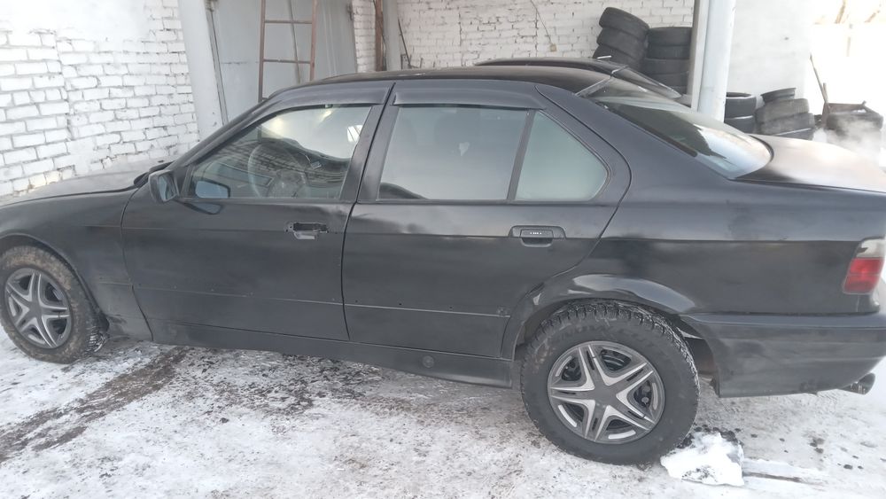 Продам бмв е36 м40 1,8