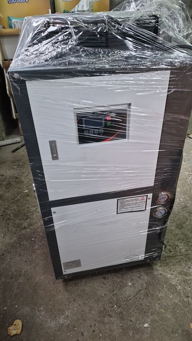 Продам чиллер для охлаждения жидкости