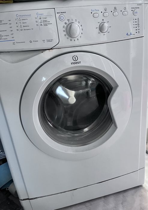 Стиральная машинка Indesit