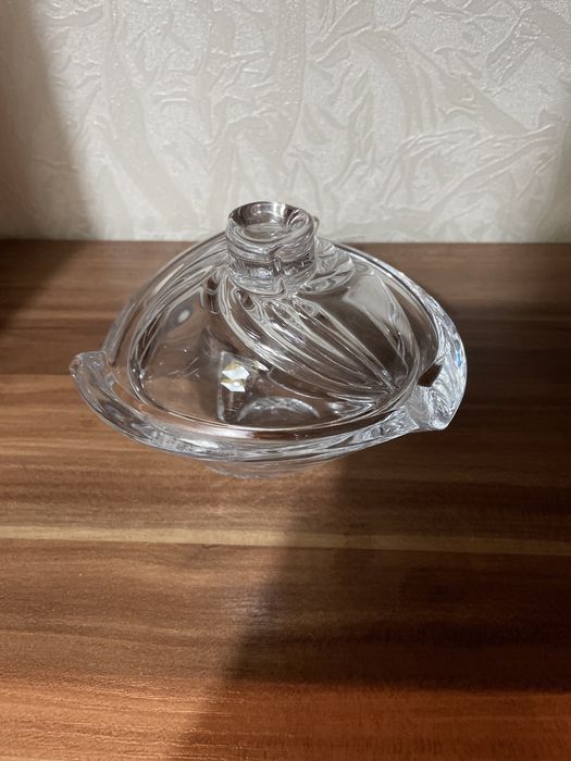 Продам вазочку хрусталь