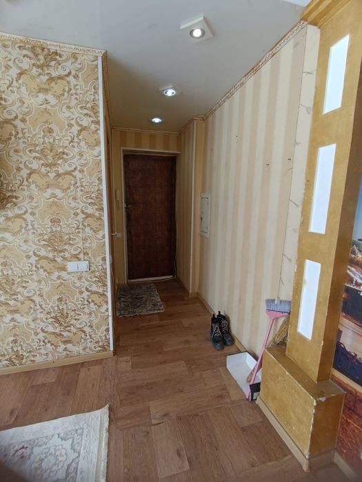 Продам 2 ком квартиру