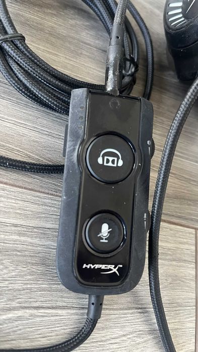 Headset - HyperX Cloud Revolver S