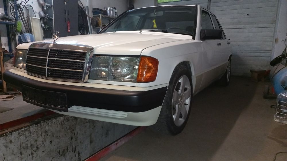 Capota si piese Mercedes 124 si Mercedes 190E/190D w201