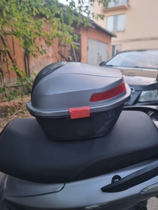 Кофр для любого скутера