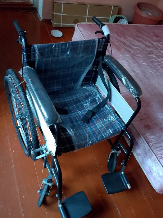 Инвалидная коляска