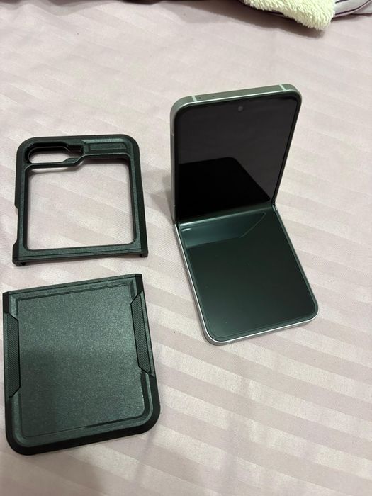 Samsung Z Flip 6 512гиг