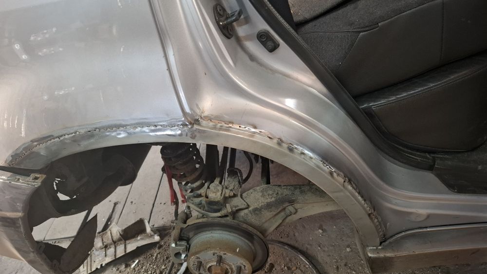 Mitsubishi Outlander  4×4