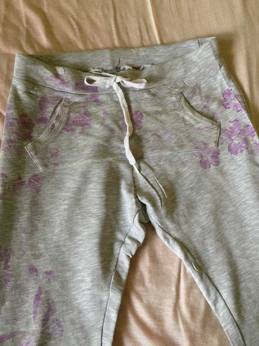pantaloni trening cu flori