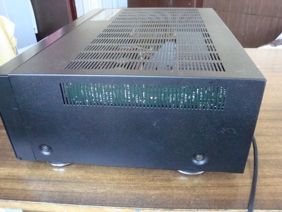 Усилвател JVC AX-511BK