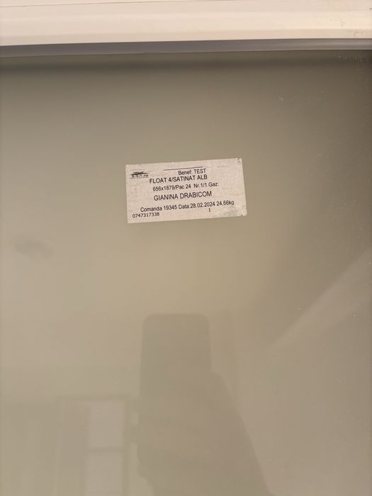 Usa termopan din sticla