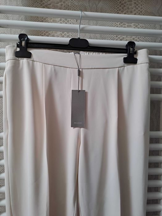 Pantaloni dama Jake's,marimea 40,M_L,foarte eleganti.