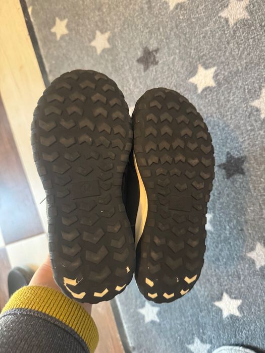 Детски зимни кецове