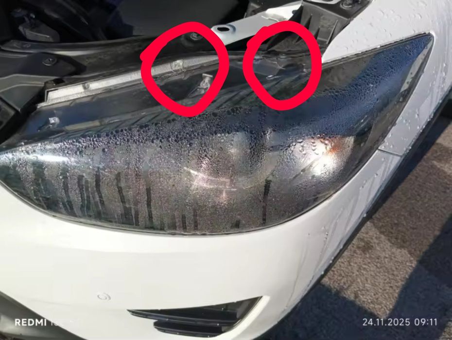 Продавам ляв фар за части на Мазда СХ5 2016 Матрикс лед  адаптивен