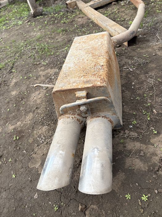 Продам выхлоп Brabus мерс