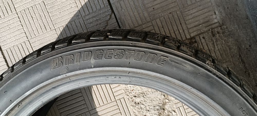 Продам шины,два комплекта,зима,лето