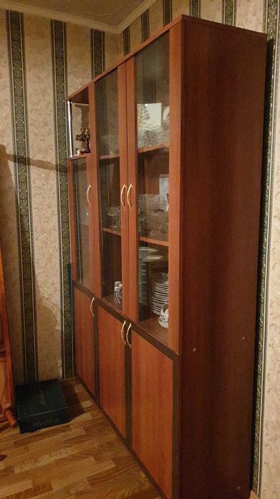 Сервант в гостиную