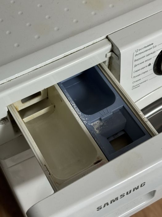 Продам стиральную машину