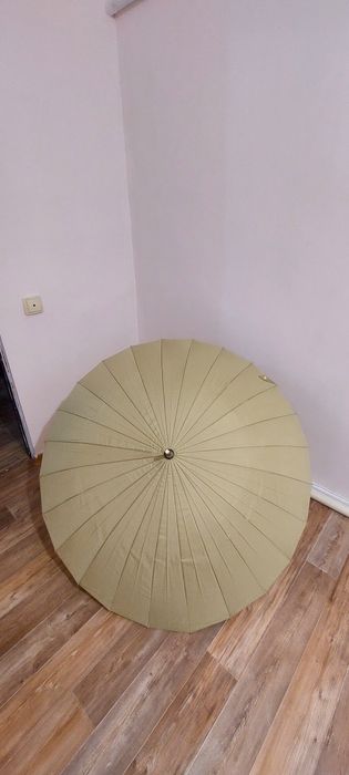 Продам зонт новый