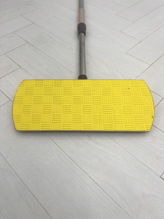 Металлическая швабра