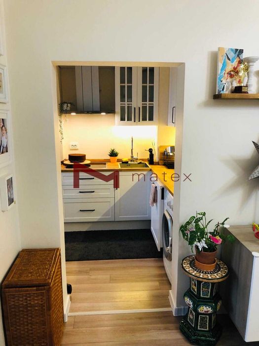 Продава се Тристаен апартамент в Варна, Победа - 76 кв.м за 1908 €/кв.м - Снимка #3