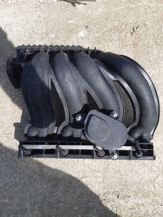 Всмукателен колектор Мерцедес 220 цди/cdi