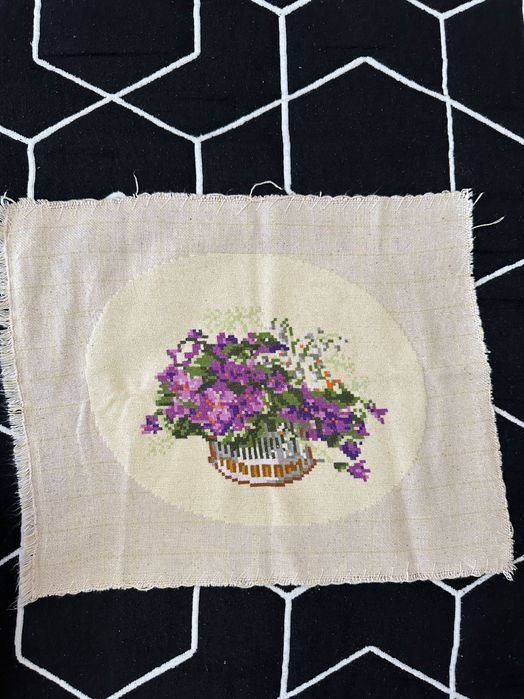 Гоблен Теменужки