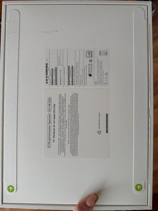 13“ McBook Air със М3 Chip