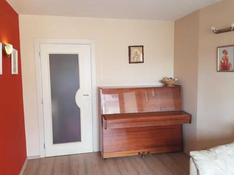 Продава се Тристаен апартамент в София, Яворов - 100 кв.м за 1071 €/кв.м - Снимка #5