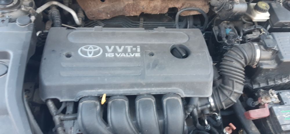 Тойота Авенсис 1.8 VVT i на части !