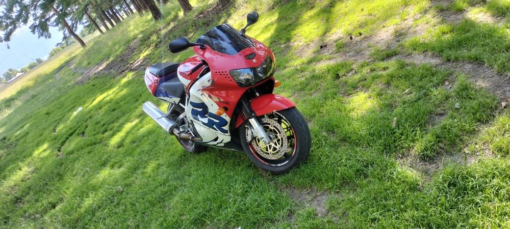 Продам Хонда 919,1 литр