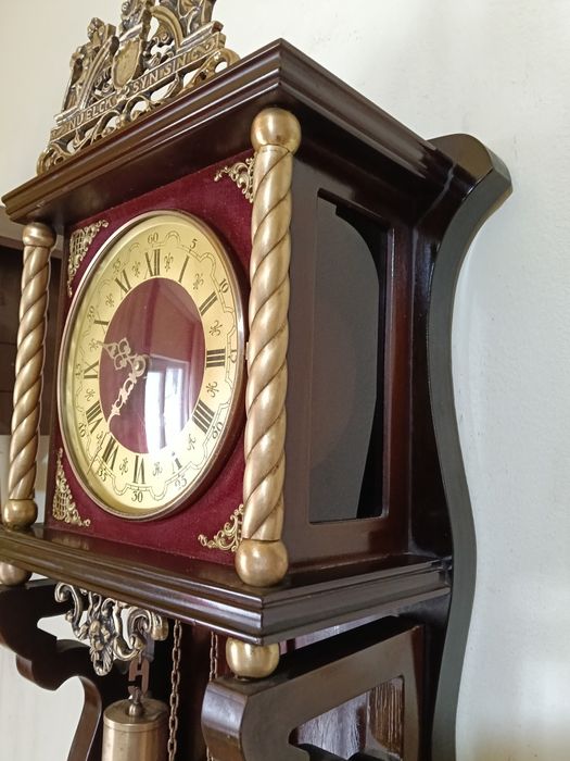 Ceas de perete cu pendul model olandez