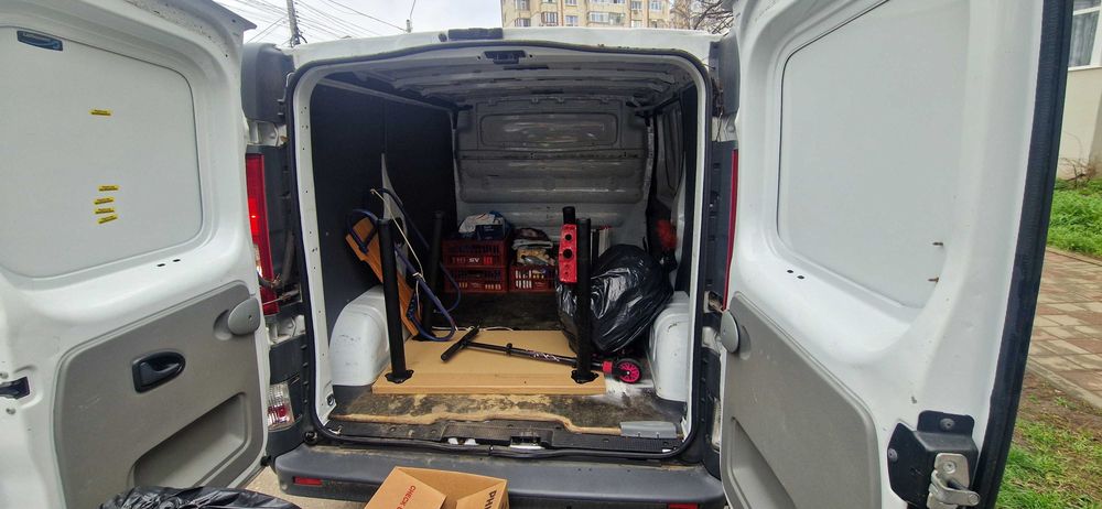 Opel Vivaro 2.0 2012