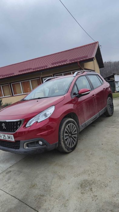 Vând Peugeot 2008