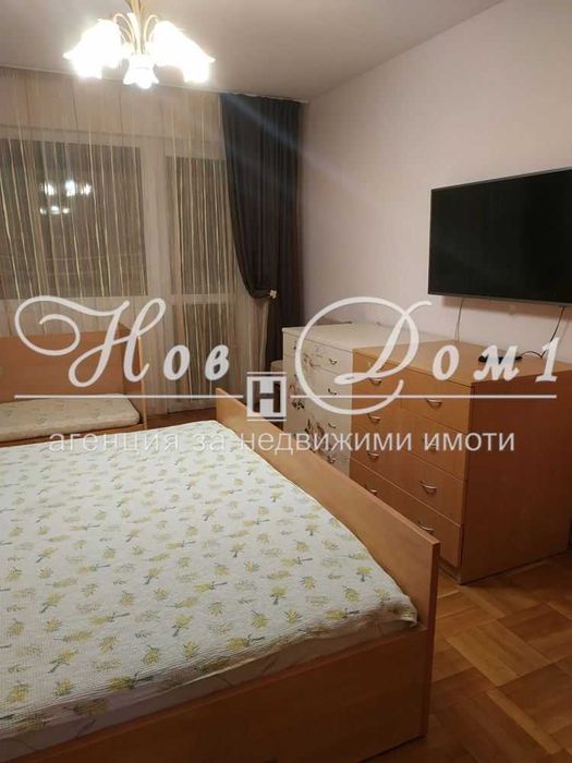 Дава се под наем Четиристаен апартамент в Варна, Възраждане 1 - 110 кв.м за 550 € - Снимка #9