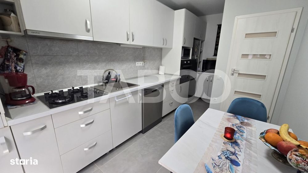 Apartament 2 camere mobilate utilate gradina de vanzare Doamna Stanca