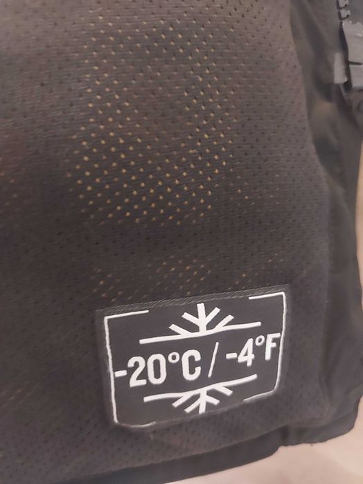 Мъжко зимно яке Quechua