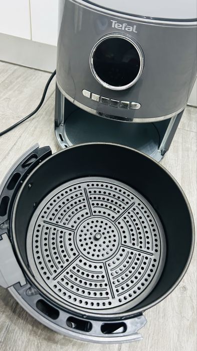 Friteuza cu aer cald Tefal Ultra Fry Digital